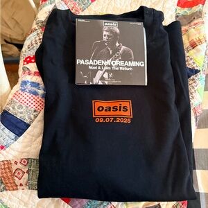 Oasis 09.07.2025 Bundle. Black official Oasis T-Shirt with logo.  2 CD from show